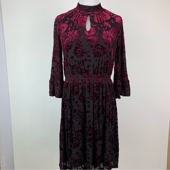 ModCloth Visionary Velvet Burnout Keyhole Dress Medium - Picture 3 of 16